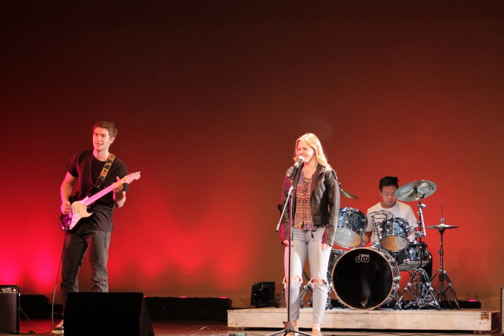 talentshow_emily